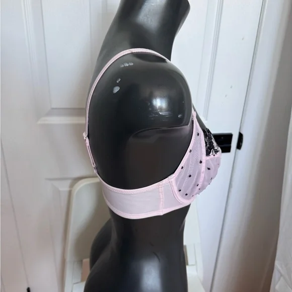 bra - Picture 3 of 4